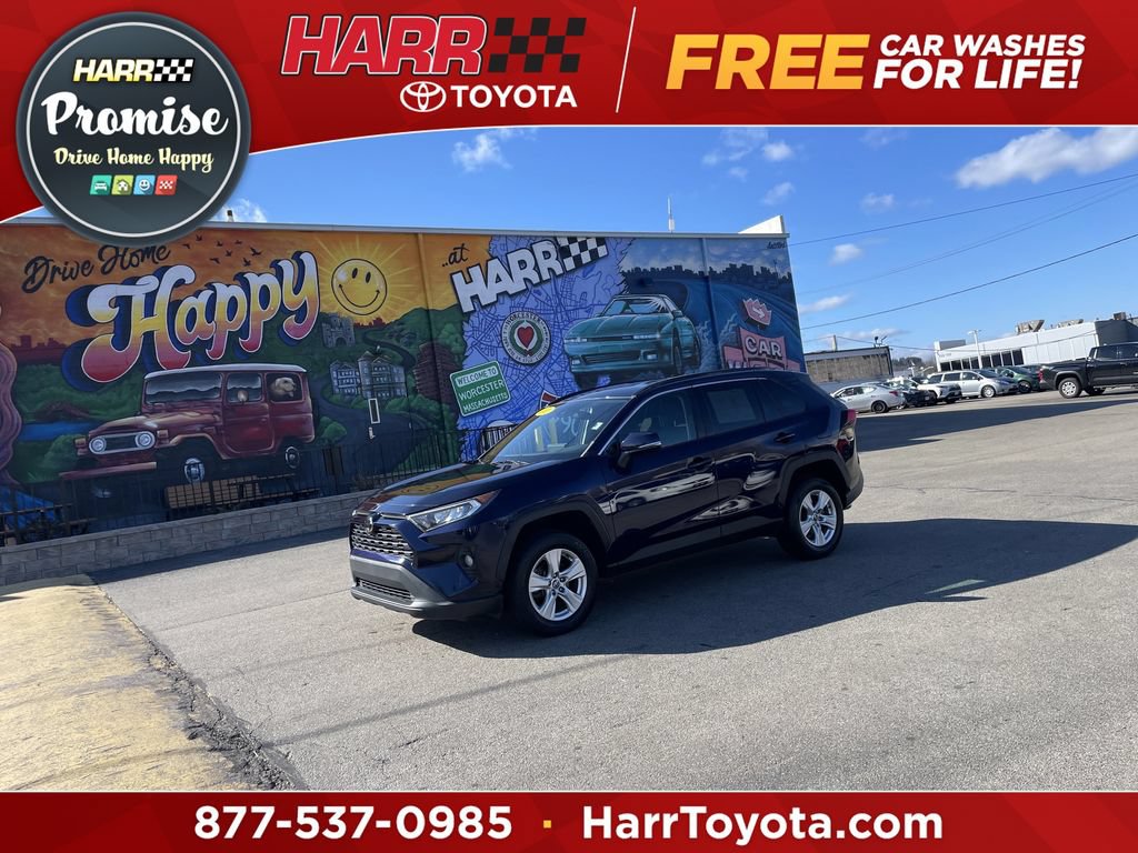 Used 2021 Toyota RAV4 XLE AWD/4WD image 1