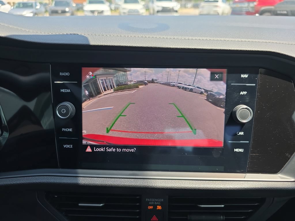 Used 2022 Volkswagen Jetta SEL FWD image 24