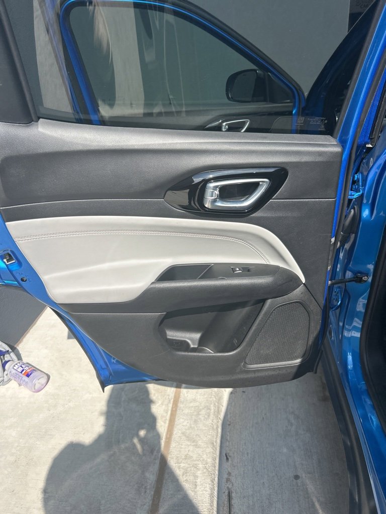 Used 2024 Jeep Compass Limited image 10