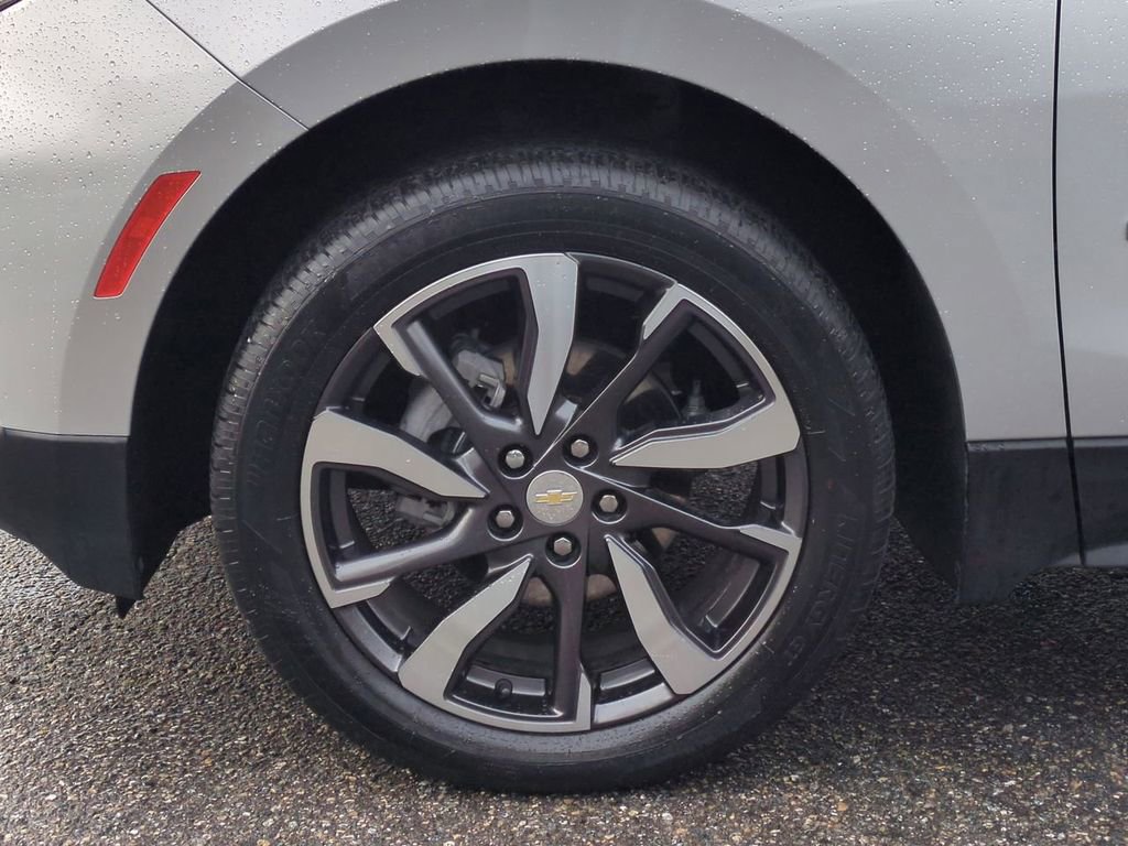 Used 2022 Chevrolet Equinox LT image 11