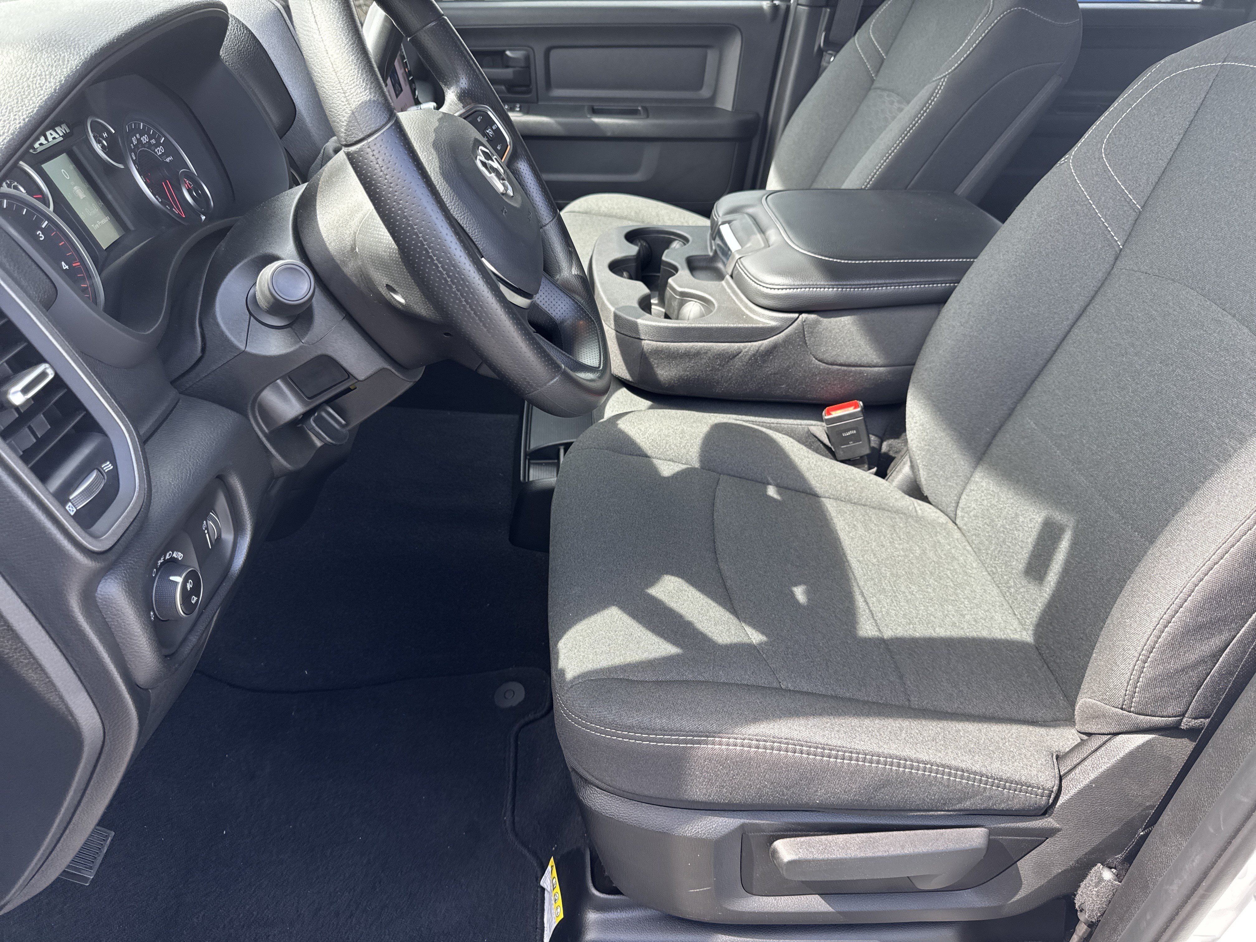 Used 2025 RAM 2500 Tradesman AWD/4WD image 10