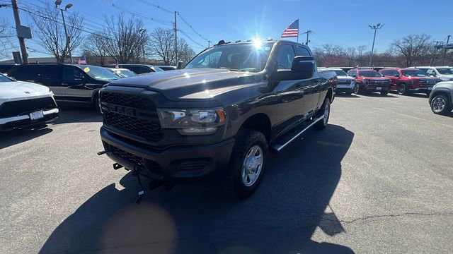 Used 2024 RAM 2500 Tradesman w/ Snow Chief Group AWD/4WD image 3