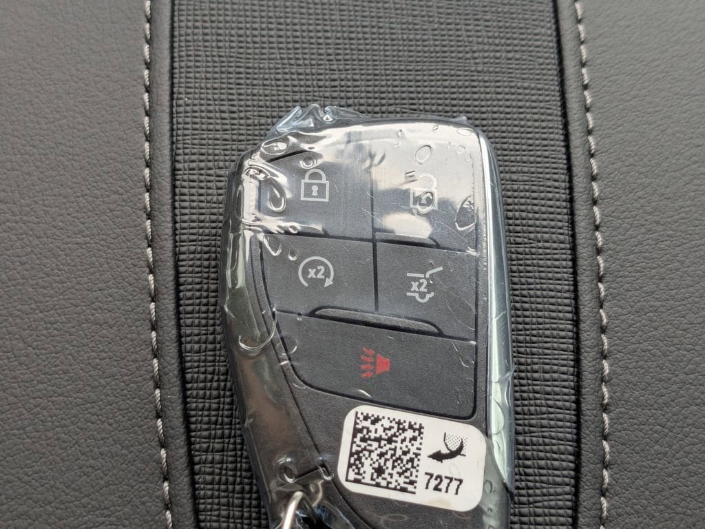 New 2026 Buick Enclave Sport Touring w/ Power Package FWD image 32