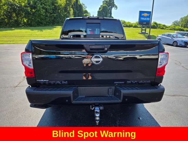 Used 2024 Nissan Titan SV w/ SV Convenience Package AWD/4WD image 8
