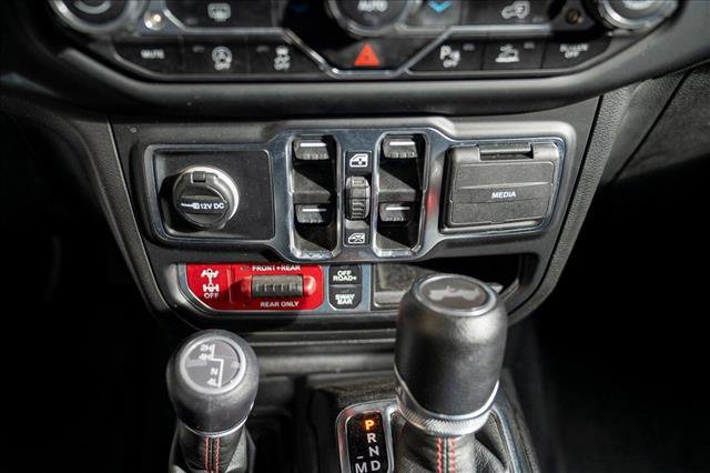 Used 2022 Jeep Wrangler Unlimited Rubicon w/ Safety Group image 18