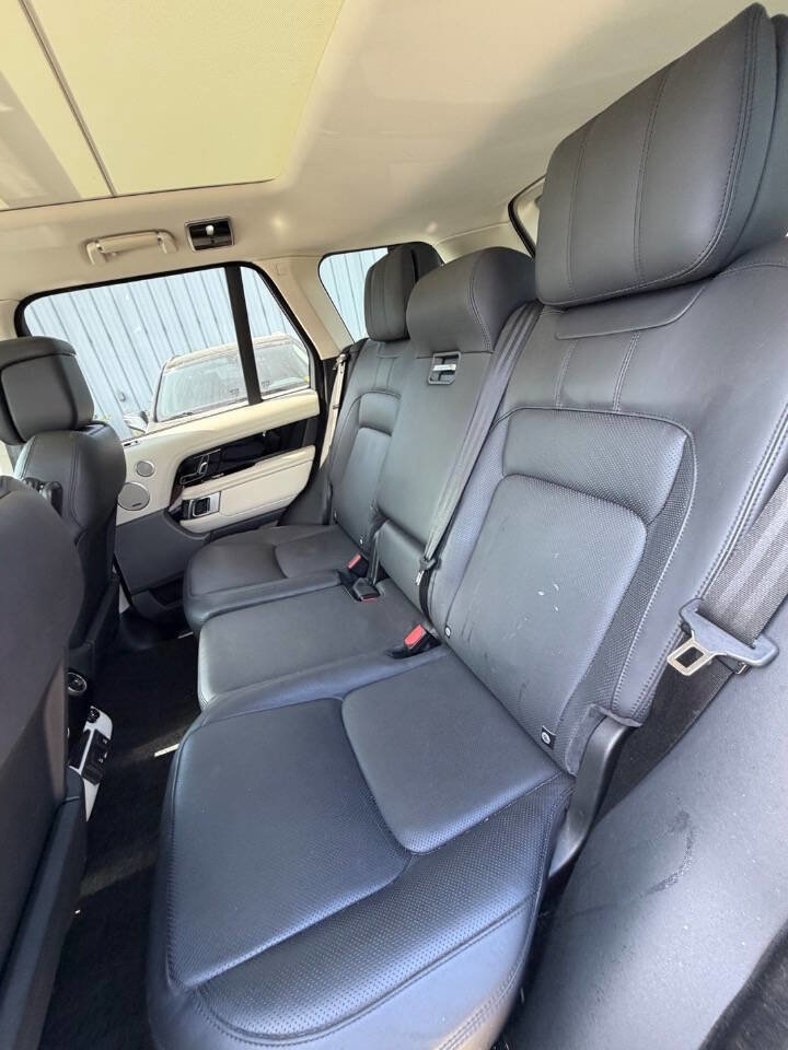 Used 2018 Land Rover Range Rover HSE AWD/4WD image 17
