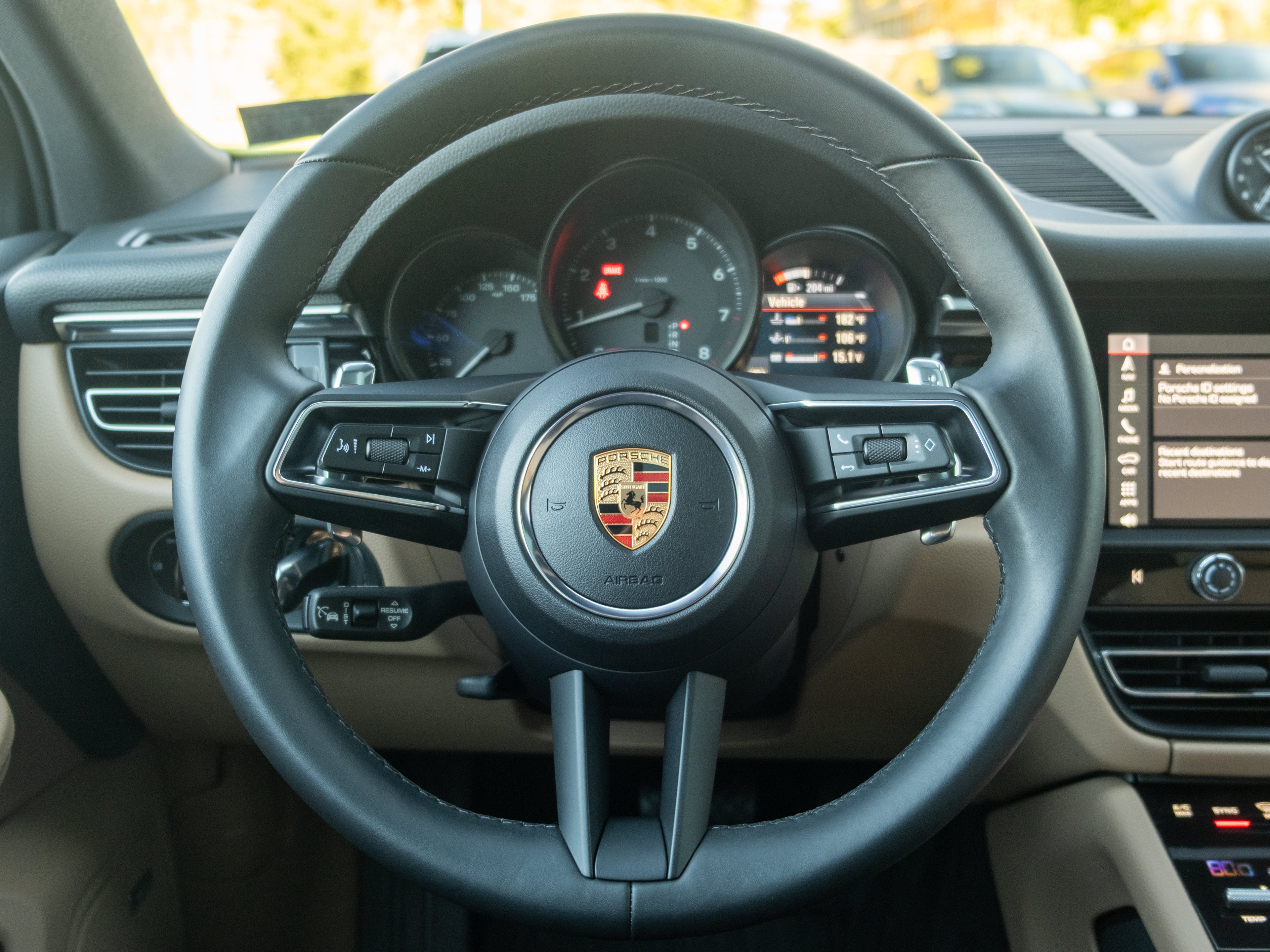 Certified 2026 Porsche Macan AWD/4WD image 23