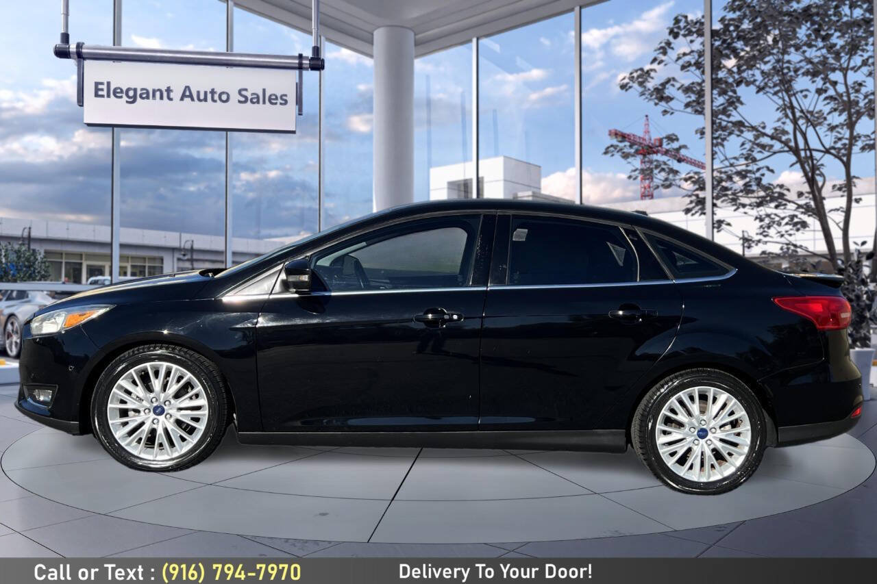 Used 2016 Ford Focus Titanium FWD image 8
