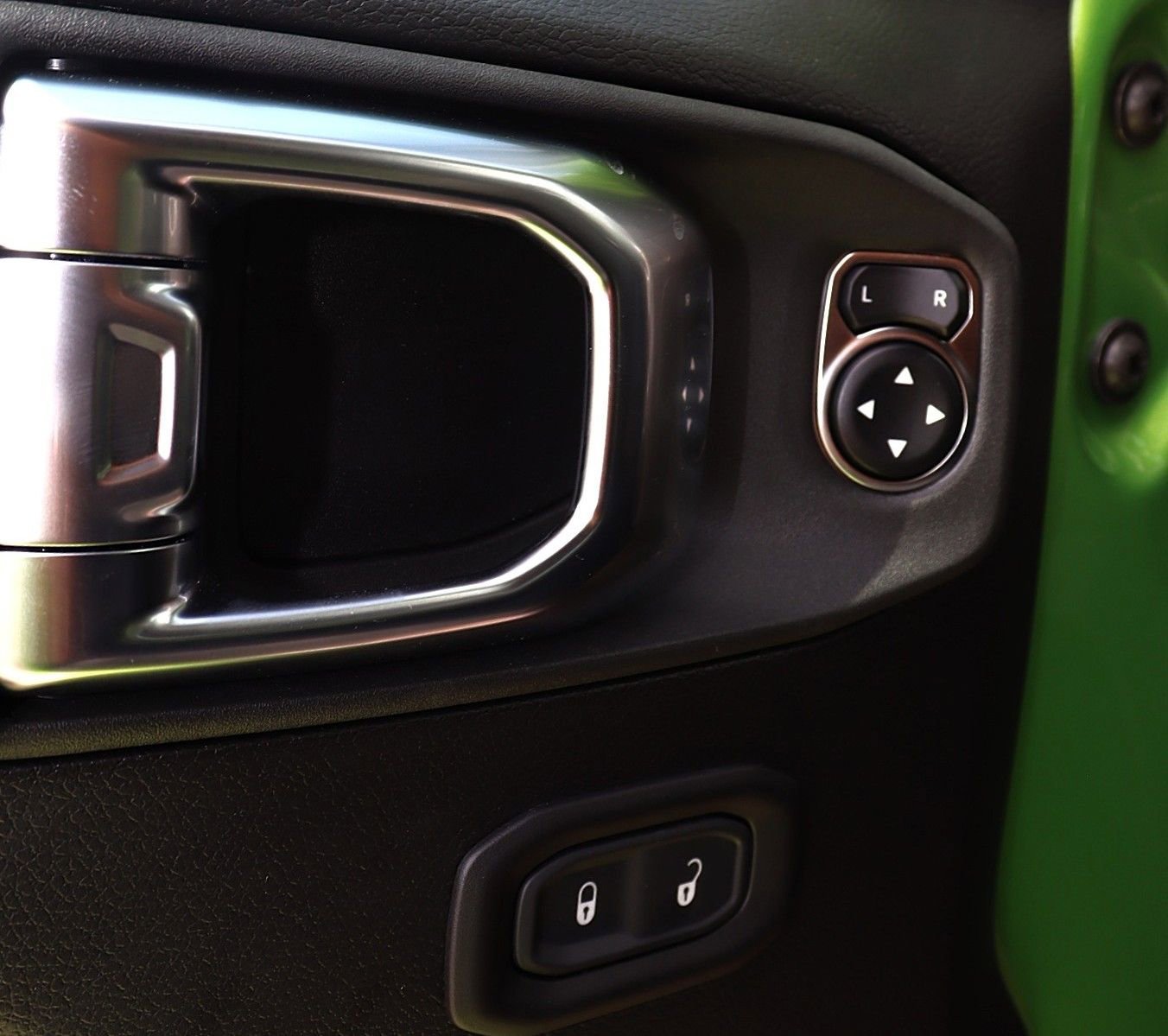 New 2025 Jeep Wrangler Unlimited Sport image 19