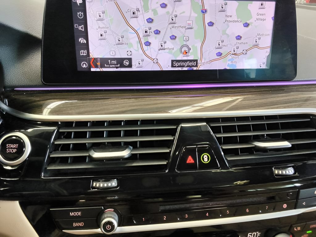 Used 2019 BMW 530e xDrive w/ Convenience Package AWD/4WD image 24