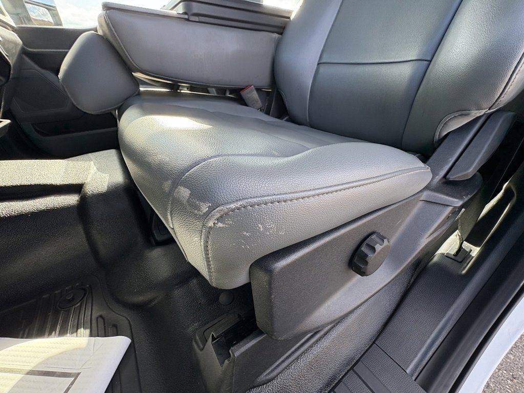 Used 2023 Ford F350 XL w/ Snow Plow Prep Package image 36