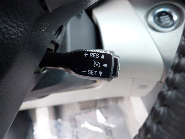 Used 2012 Toyota RAV4 Limited image 18