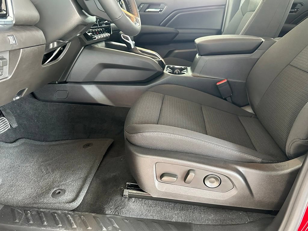 New 2026 GMC Canyon Elevation w/ Convenience Package AWD/4WD image 13