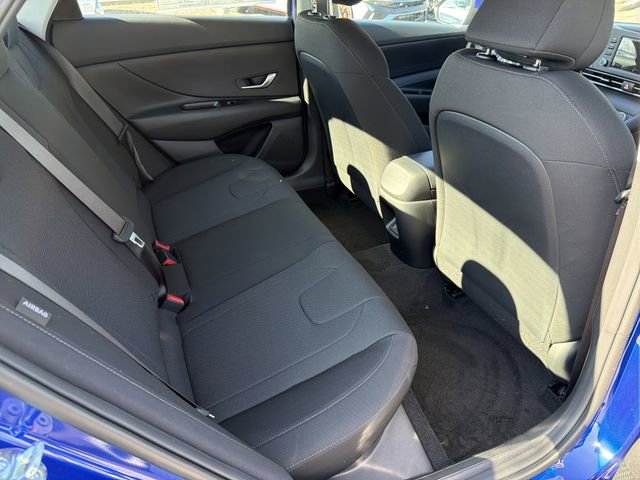 New 2026 Hyundai Elantra SE image 15