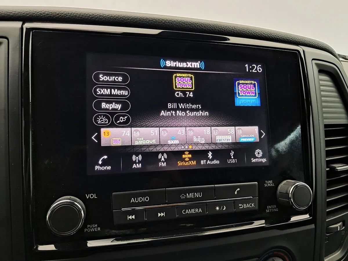 Used 2023 Nissan Titan SV RWD image 19
