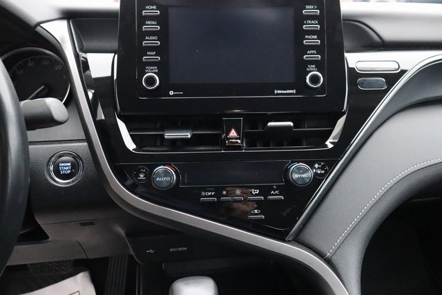 Used 2023 Toyota Camry SE image 21