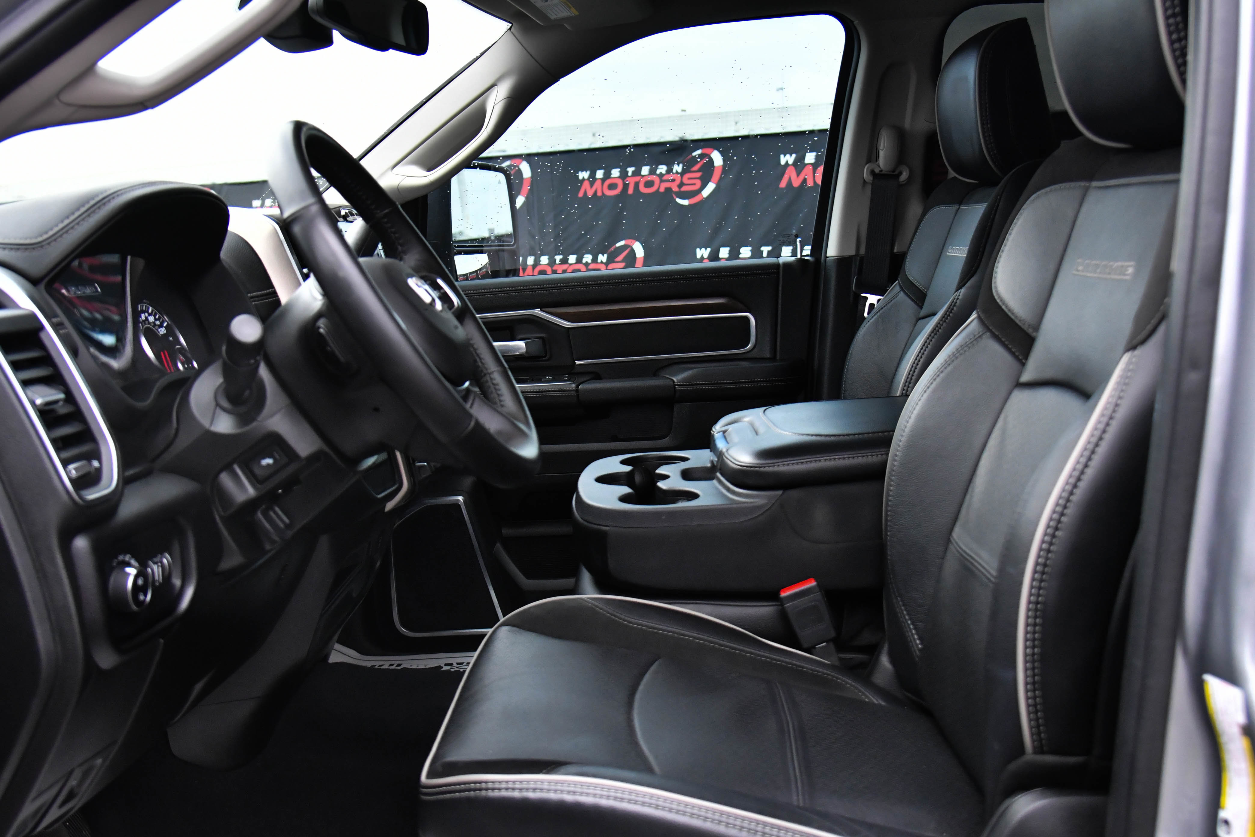 Used 2024 RAM 2500 Laramie image 21