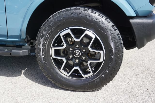 Certified 2023 Ford Bronco Outer Banks AWD/4WD image 18