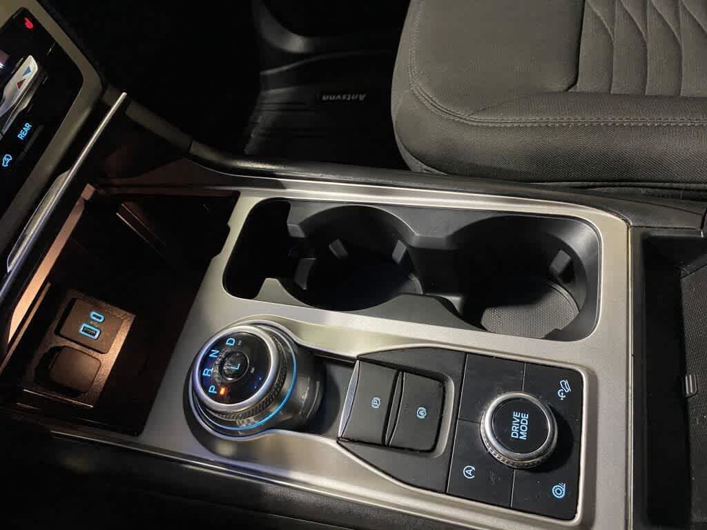 Used 2021 Ford Explorer XLT AWD/4WD image 15