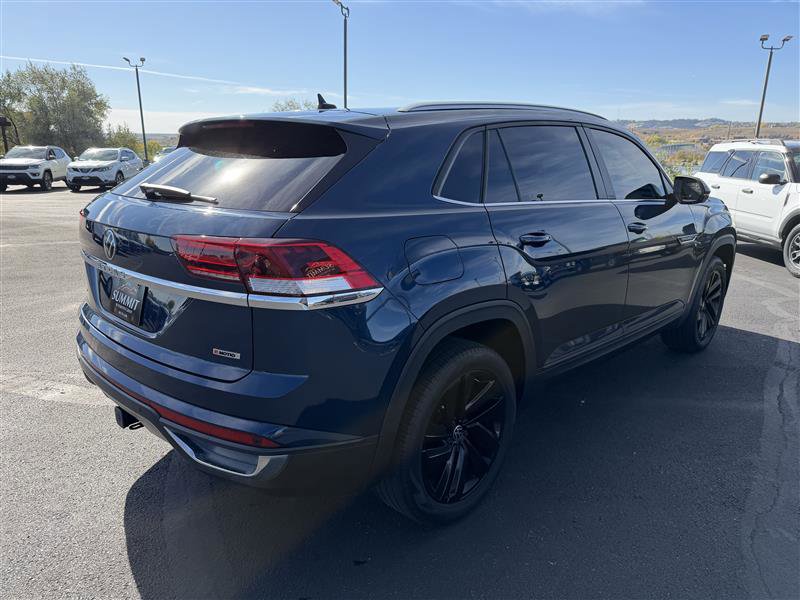 Used 2022 Volkswagen Atlas Cross Sport SE w/ Panoramic Sunroof Package image 7