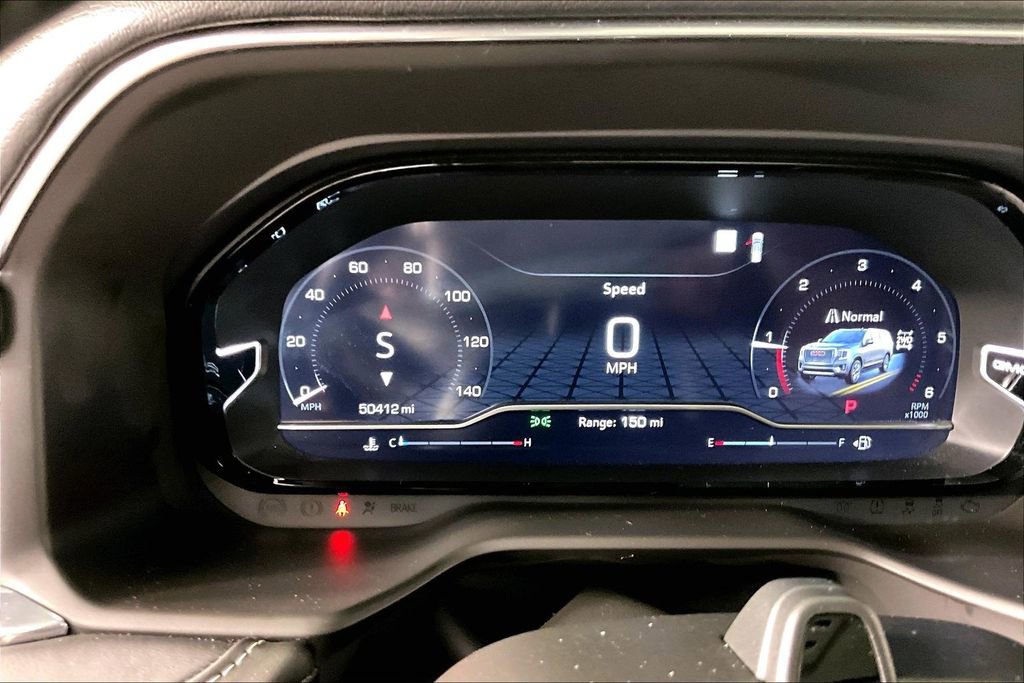 Used 2023 GMC Yukon Denali Ultimate AWD/4WD image 11