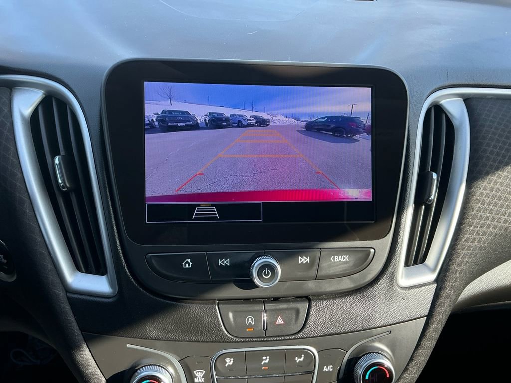 Used 2024 Chevrolet Malibu LT image 20