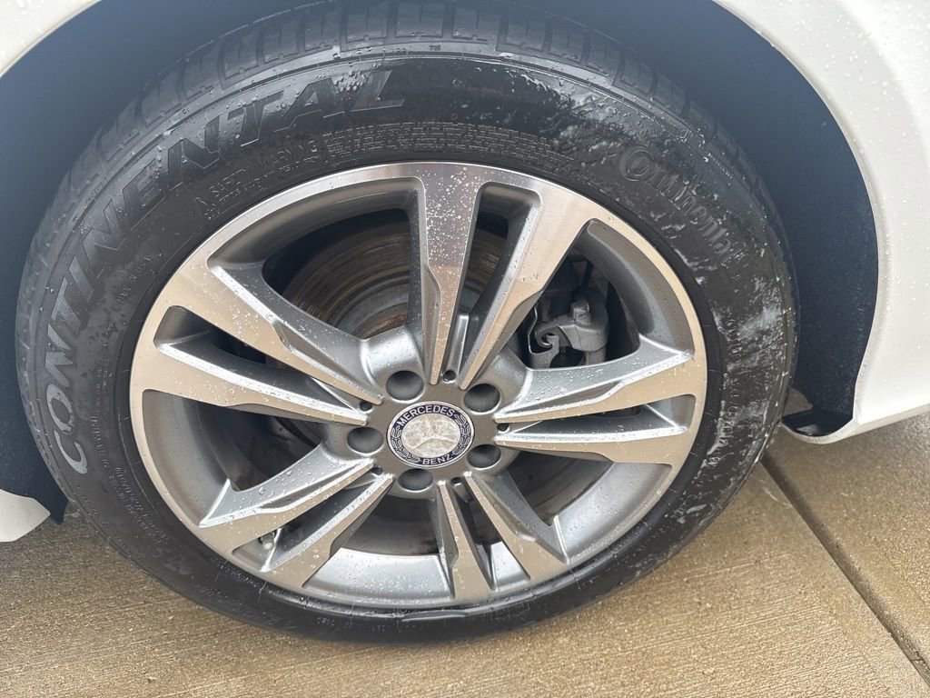 Used 2015 Mercedes-Benz E 350 4MATIC Sedan image 56