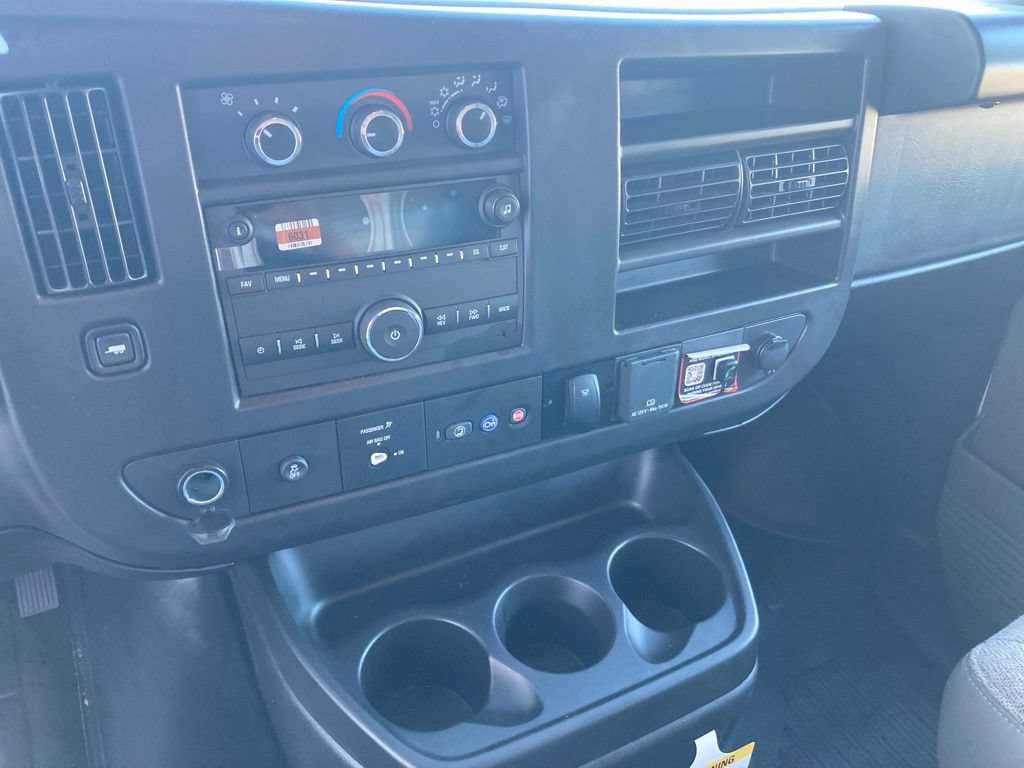 New 2026 GMC Savana 4500 w/ Power Convenience Package RWD image 12