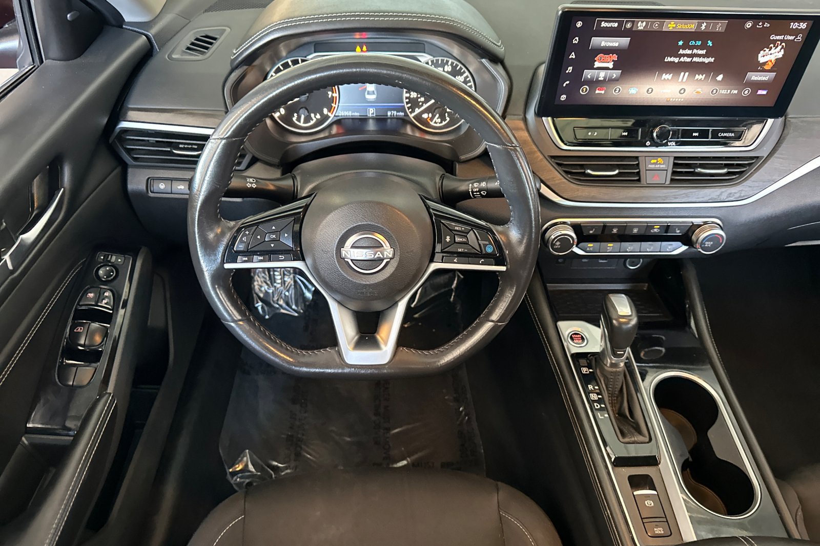 Certified 2023 Nissan Altima 2.5 SV w/ SV Premium Package FWD image 14