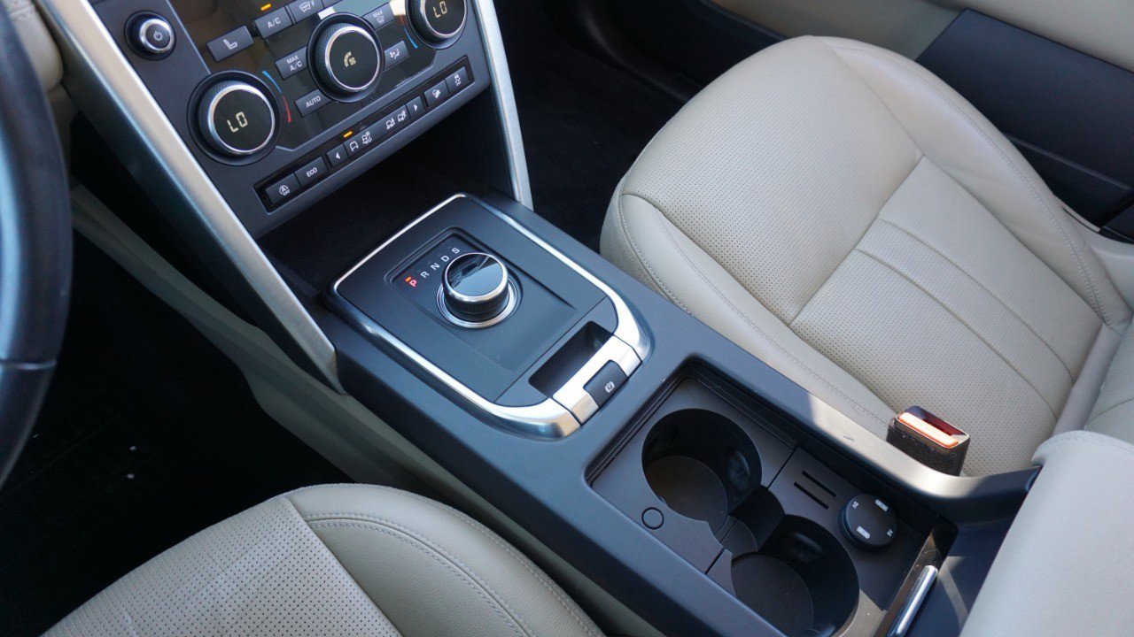 Used 2019 Land Rover Discovery Sport HSE image 20