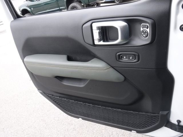 New 2026 Jeep Gladiator Mojave AWD/4WD image 14