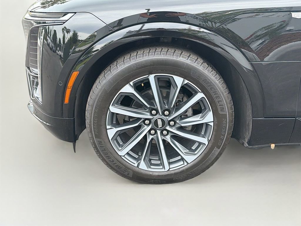 Used 2024 Cadillac Lyriq Sport RWD image 41