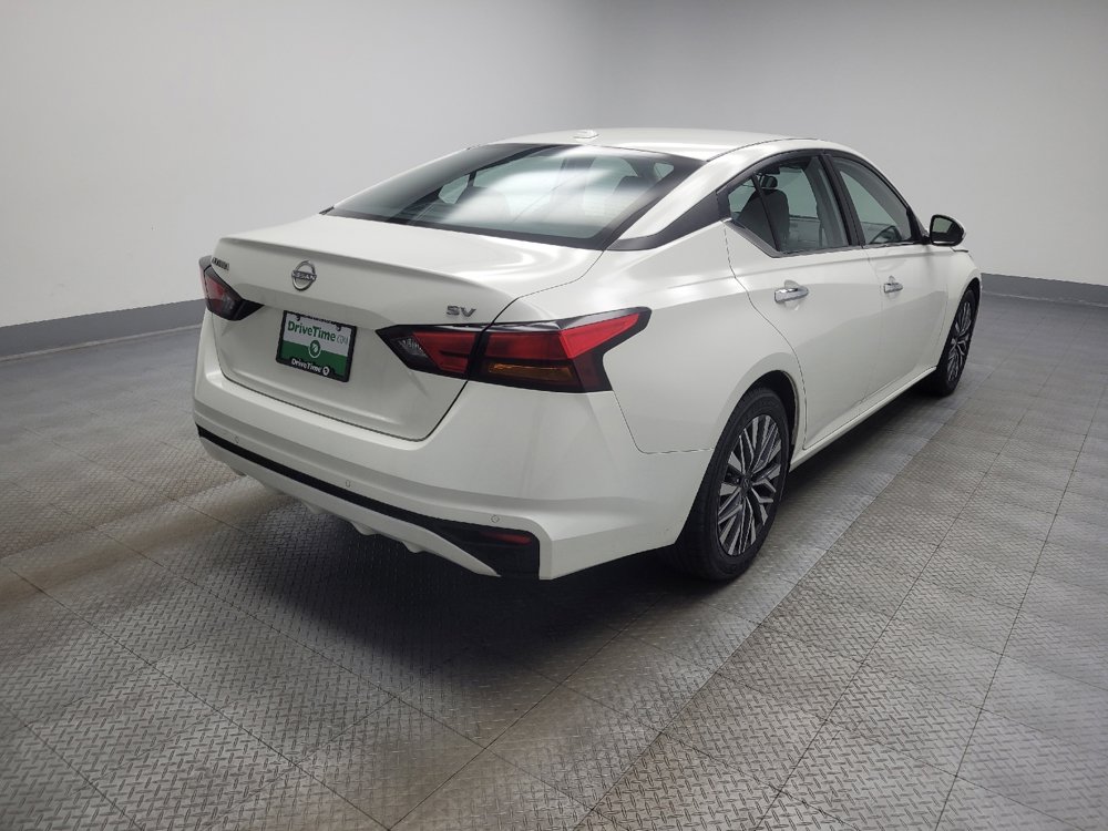 Used 2023 Nissan Altima 2.5 SV image 9