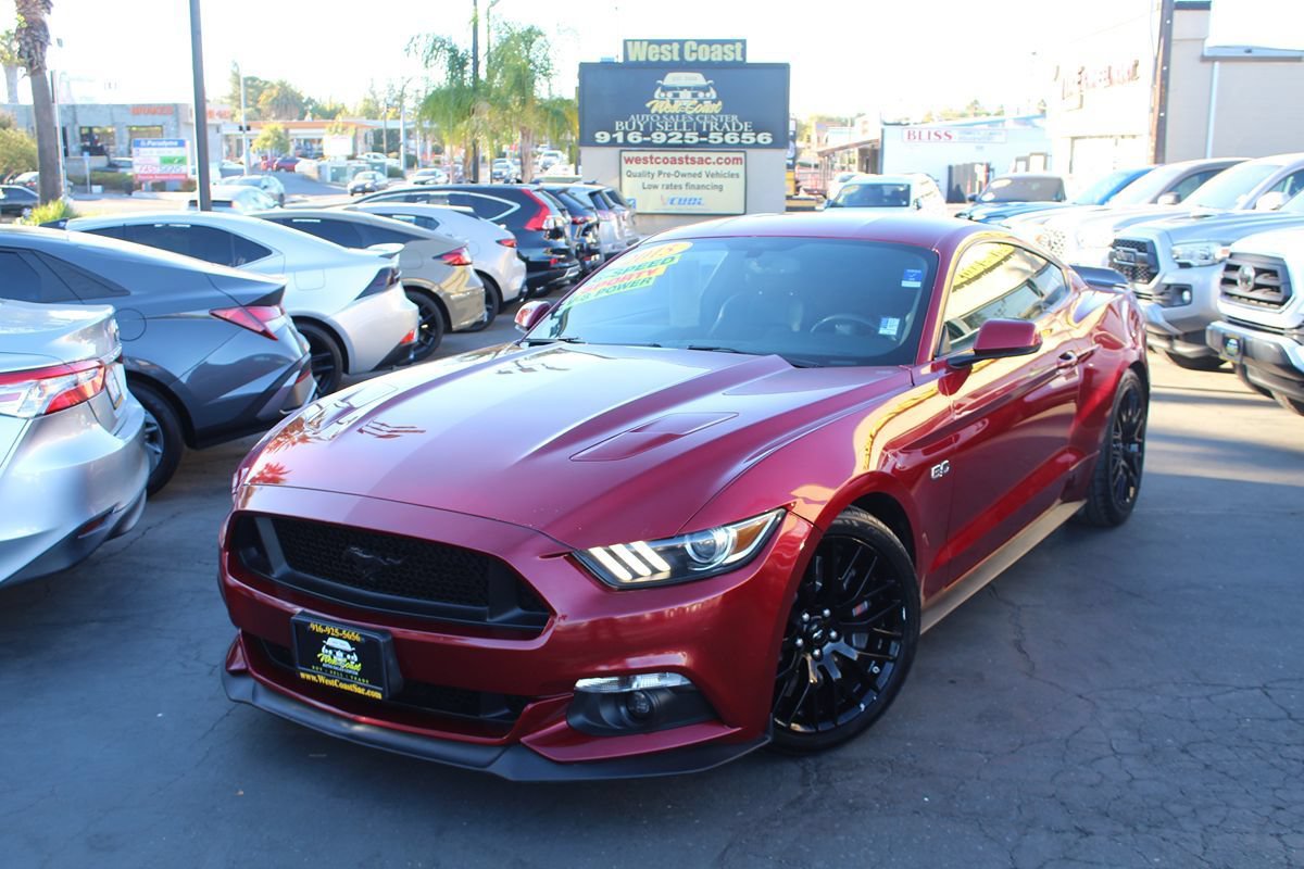 Used 2015 Ford Mustang GT Premium w/ GT Performance Package RWD image 37