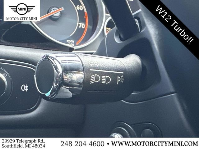 Used 2015 Bentley Flying Spur W12 image 30