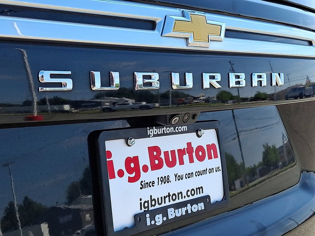 Certified 2022 Chevrolet Suburban High Country AWD/4WD image 36