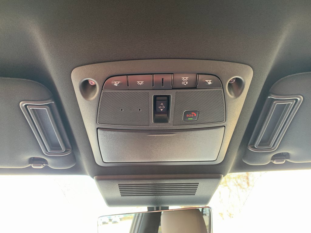 Used 2024 Nissan Armada Platinum w/ Captain's Chairs Package image 28