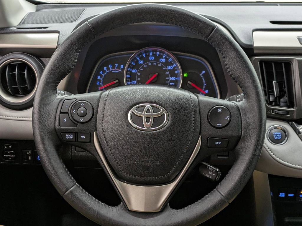 Used 2013 Toyota RAV4 Limited image 28