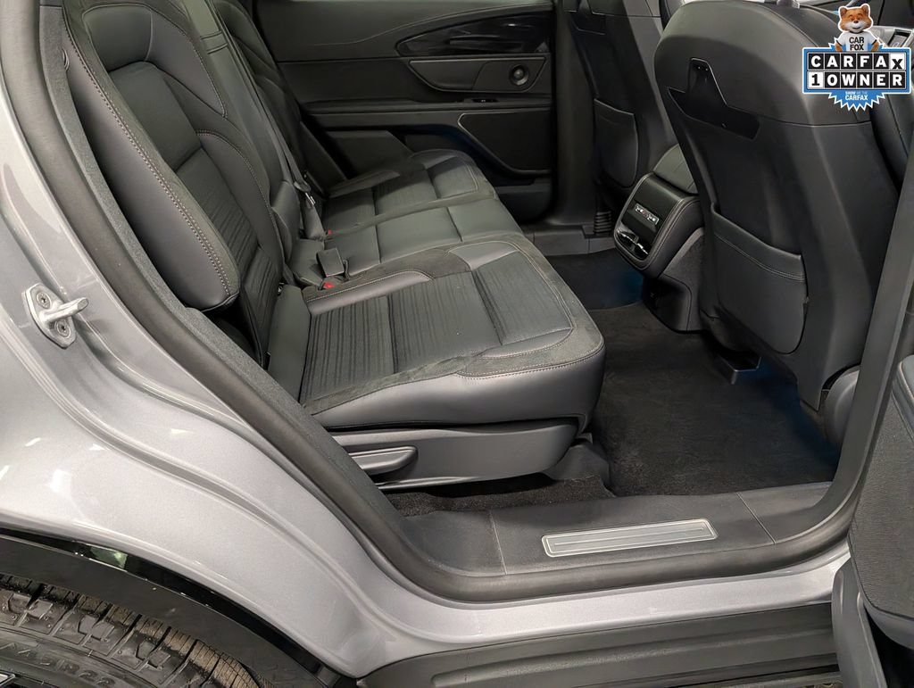 Used 2025 Lincoln Nautilus Reserve w/ Jet Appearance Package AWD/4WD image 29