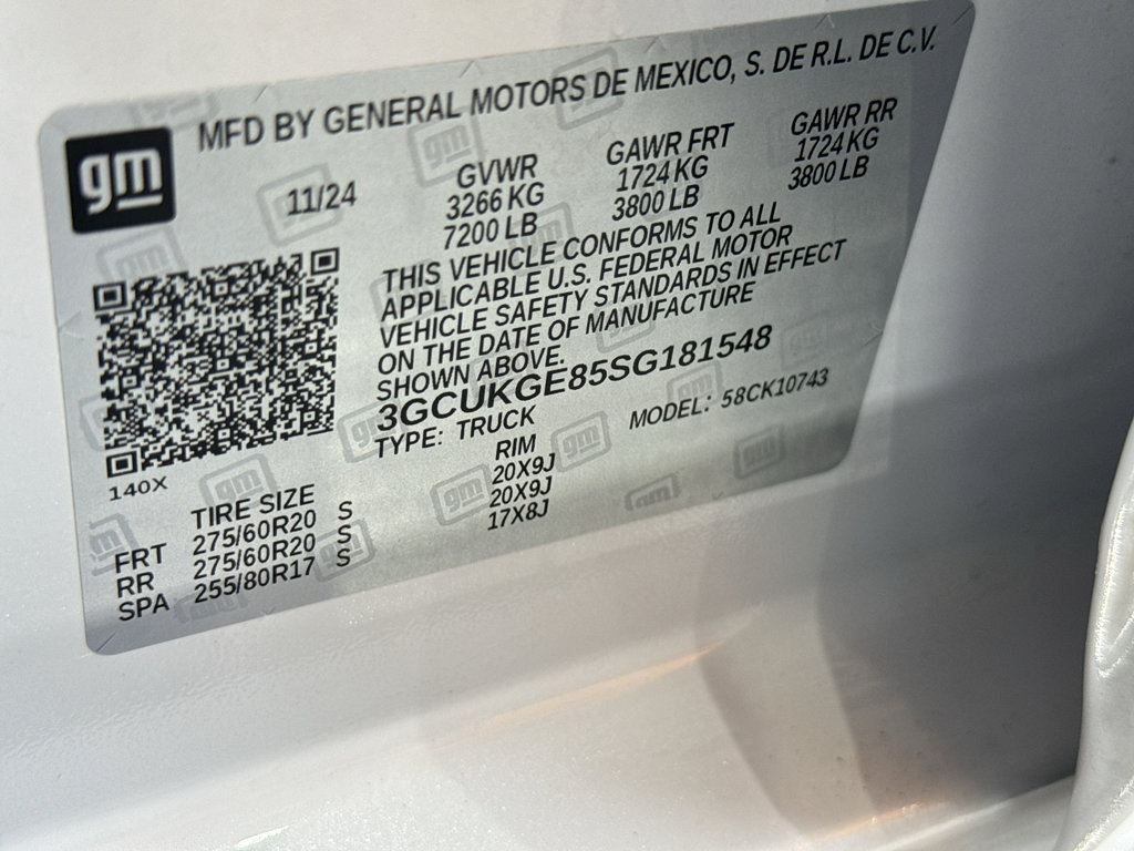 Used 2025 Chevrolet Silverado 1500 LTZ AWD/4WD image 44