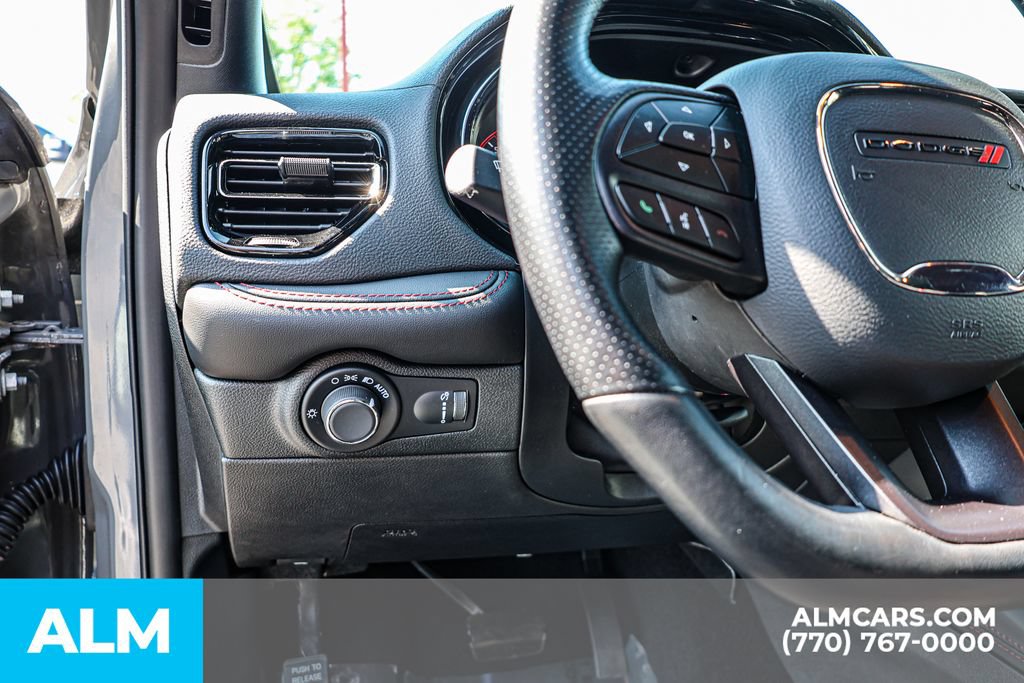 Used 2025 Dodge Durango GT RWD image 27