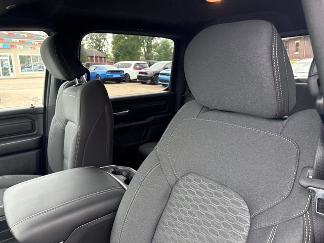 New 2026 RAM 1500 Express AWD/4WD image 10