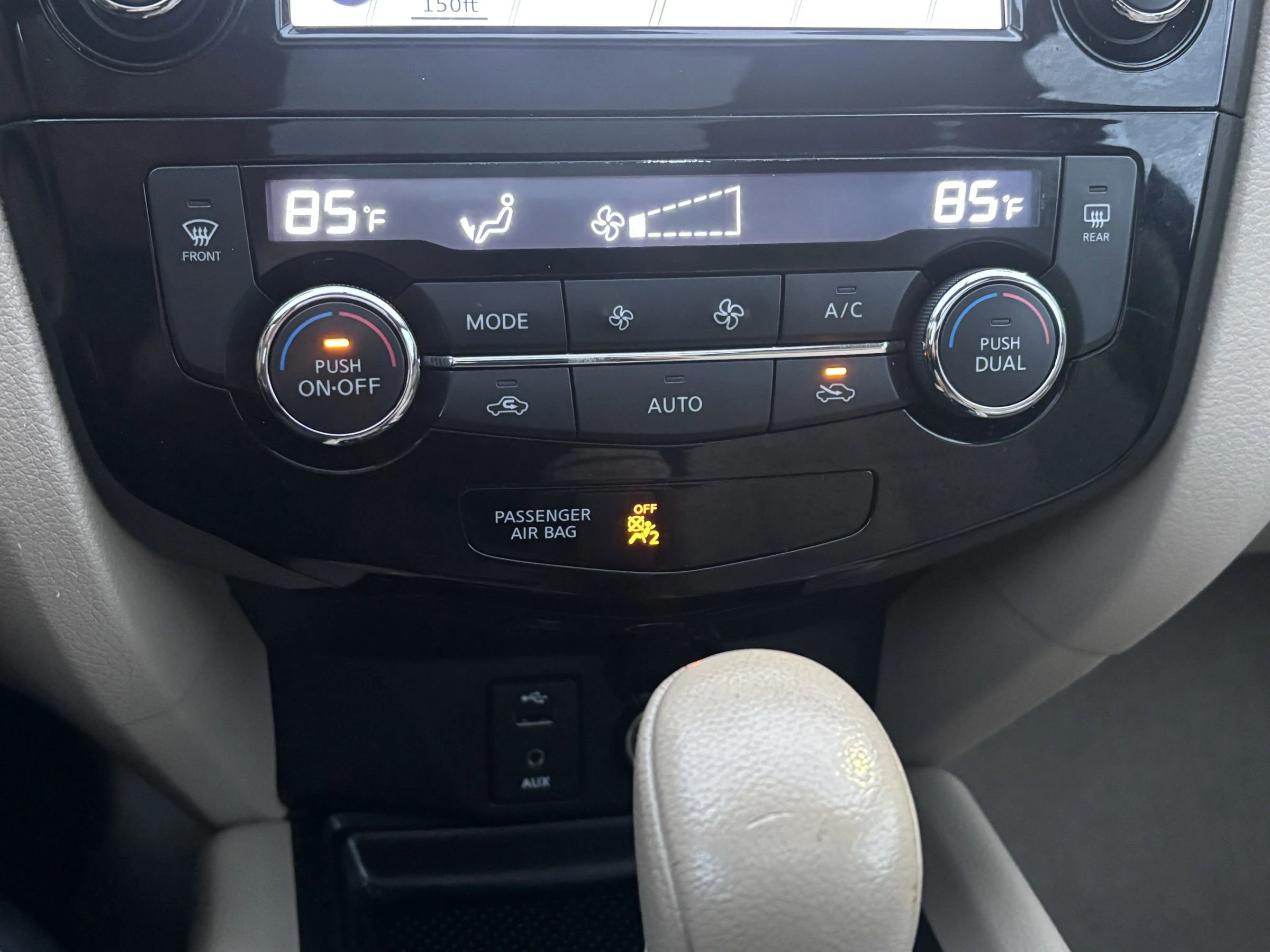 Used 2015 Nissan Rogue SL w/ SL Premium Package image 21