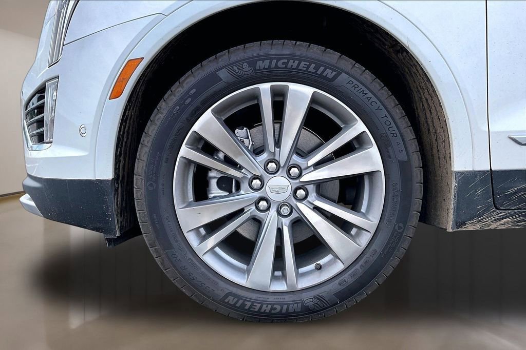New 2026 Cadillac XT5 Premium Luxury w/ Driver Assist Package FWD image 12