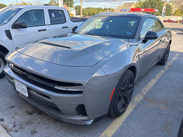 Used 2026 Dodge Charger Scat Pack w/ Blacktop Package AWD/4WD image 4