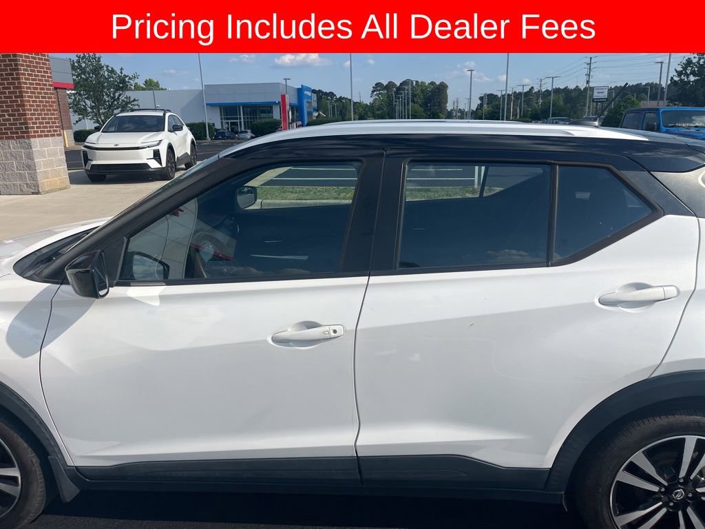 Used 2020 Nissan Kicks SV FWD image 5