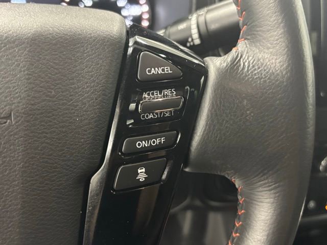 Used 2023 Nissan Frontier PRO-4X w/ Pro Convenience Package AWD/4WD image 21