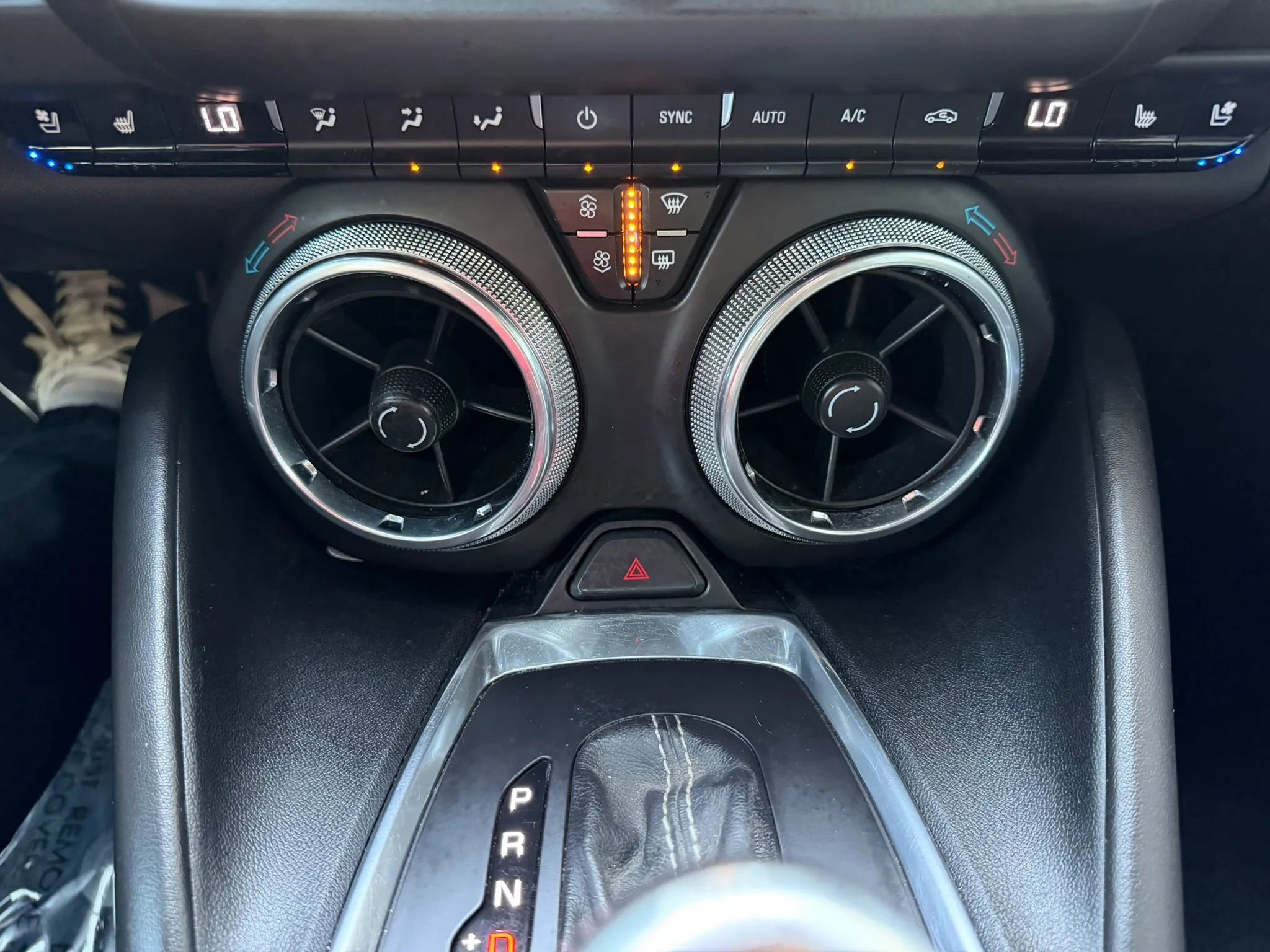 Used 2019 Chevrolet Camaro SS w/ Black Appearance Package RWD image 19