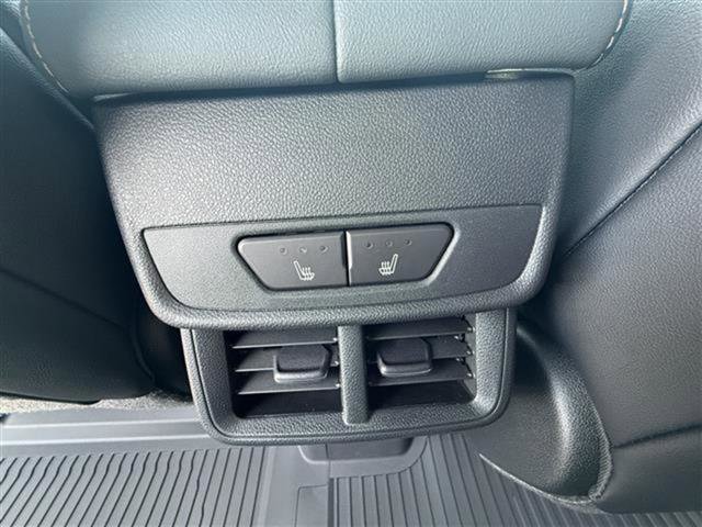 New 2026 GMC Terrain AT4 w/ Convenience Package III image 27