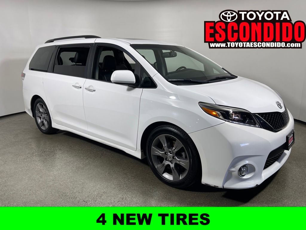 Used 2015 Toyota Sienna SE
